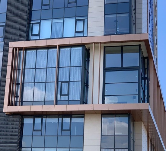 Sınırsız içerik ve tasarım özelleştirme özellikleri ile gelişmiş son panel dinamik yapı oluştur kolayca yönet teknik bilgi gerektirmeden firmanız hakkında sizi rakiplerinizden ayıracak profesyonel web tasarım scriptimizi çok uygun fiyata kullanın.